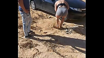 Videos Hd De Una Latina Culona Con Tatuajes Siendo Atrapada En El Acto