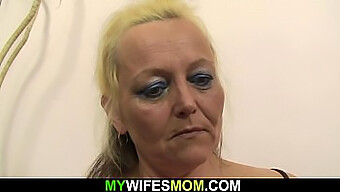 Une Milf B...