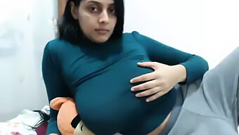 Huge Tits ...