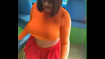 Velma Et D...